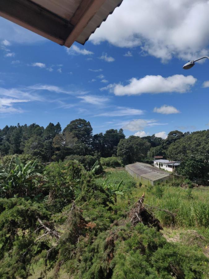 Agartha Mountain Retreat Hostel โบเกเต ภายนอก รูปภาพ