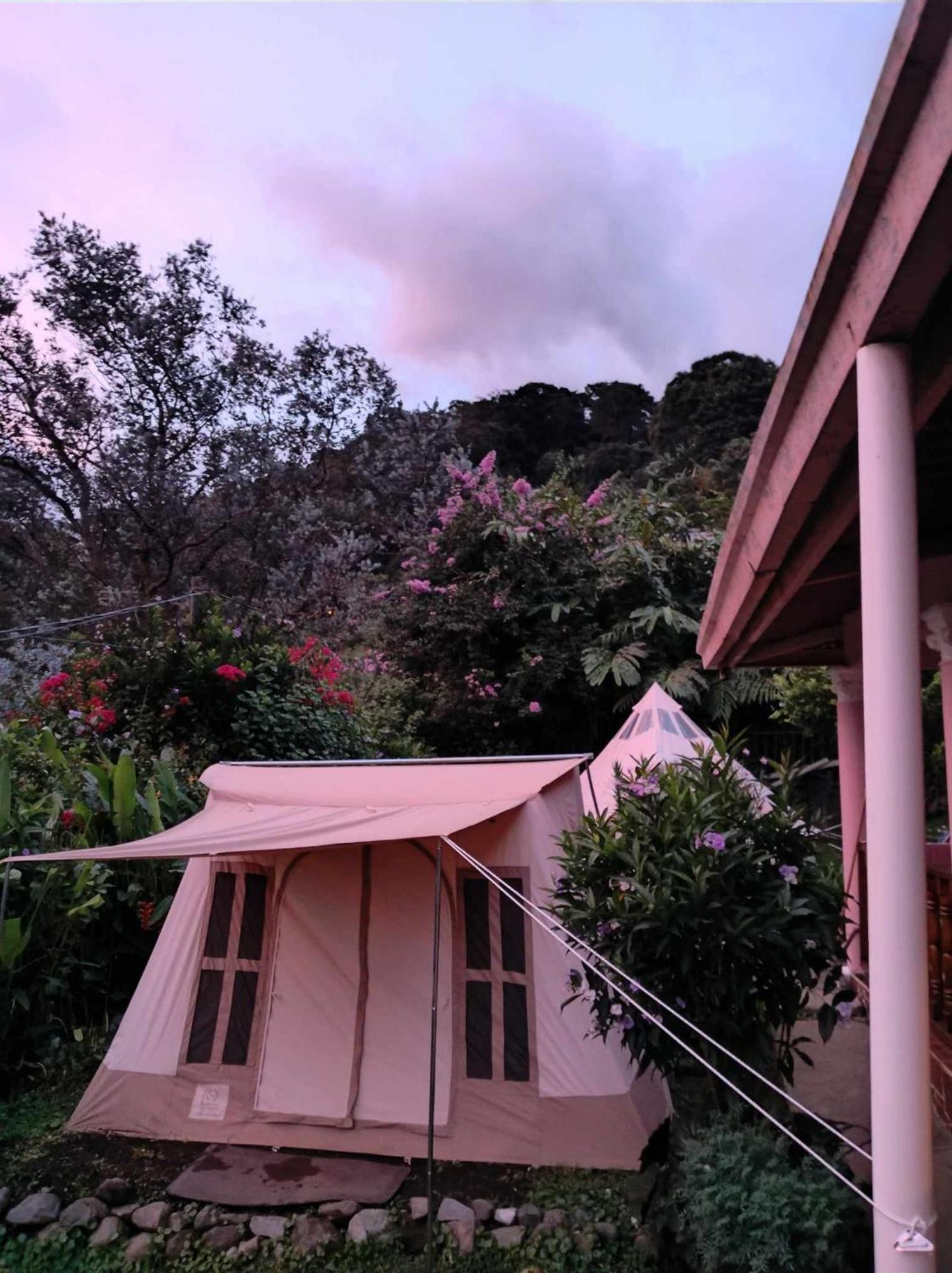 Agartha Mountain Retreat Hostel โบเกเต ภายนอก รูปภาพ